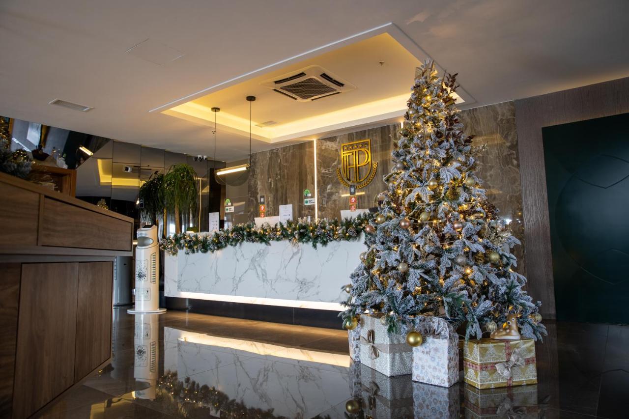 Palace Hotel & Spa Titova Mitrovica Esterno foto